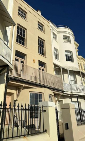 Georgian Townhouse on the beach